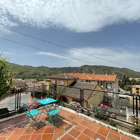 Vistablanca En Sola Planta Con Bonitas Vistas Y Piscina - Junto A La Capital Y La Alhambra Летний дом