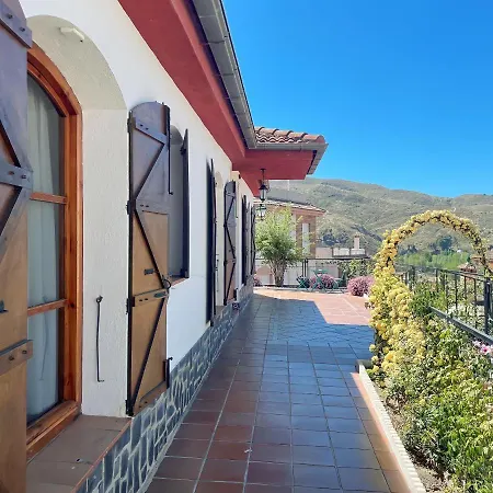 Vistablanca En Sola Planta Con Bonitas Vistas Y Piscina - Junto A La Capital Y La Alhambra Летний дом