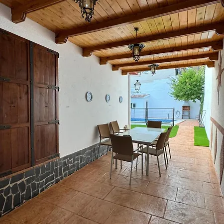 Летний дом Vistablanca En Sola Planta Con Bonitas Vistas Y Piscina - Junto A La Capital Y La Alhambra *